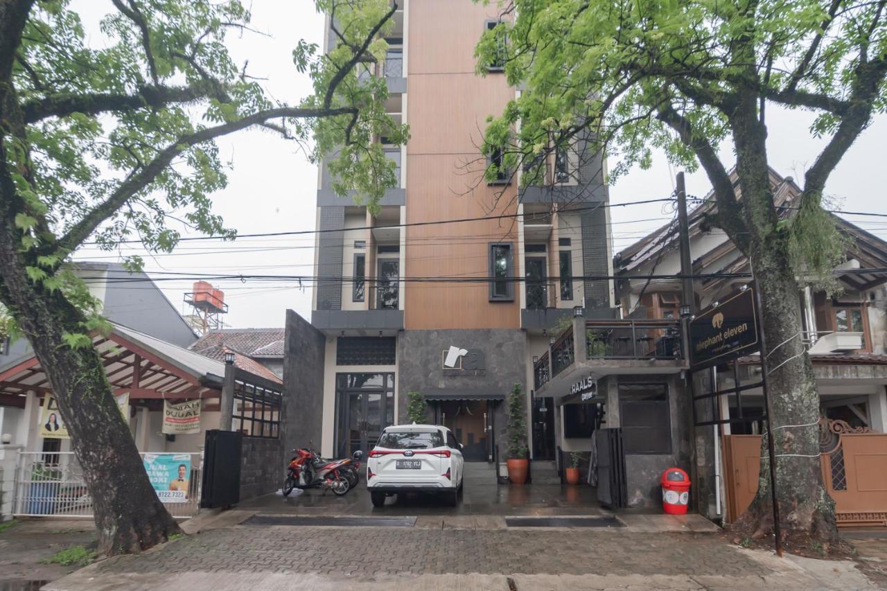 Urbanview Elephant Eleven Residence Bandung By Reddoorz Dış mekan fotoğraf